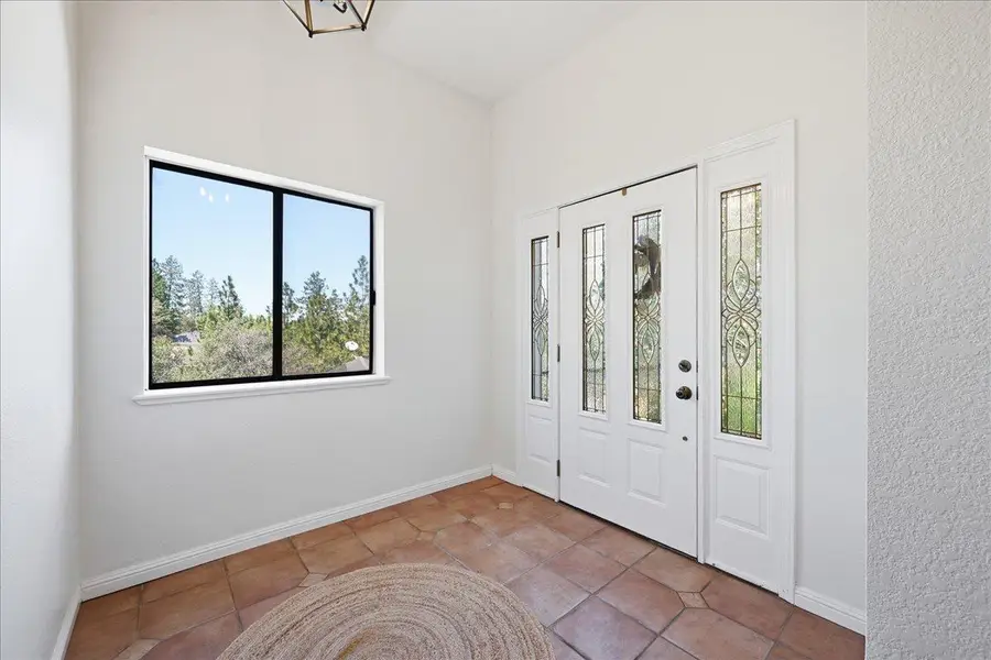 18566 Song Sparrow Court, Penn Valley, CA 95946 - #3