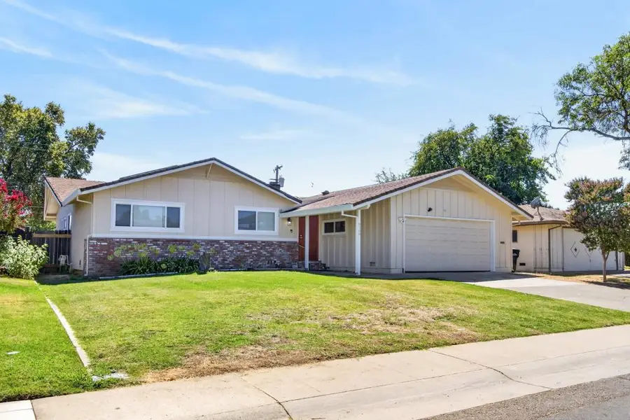 9166 Rundelay Way, Sacramento, CA 95826 - #3