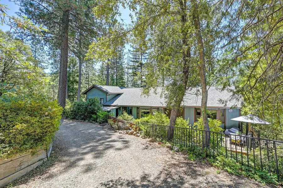 900 Coyote Creek Road, Meadow Vista, CA 95722 - #2