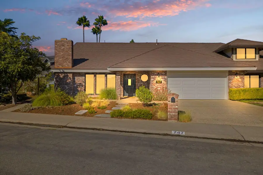 747 Shoreside Drive, Sacramento, CA 95831 - #2