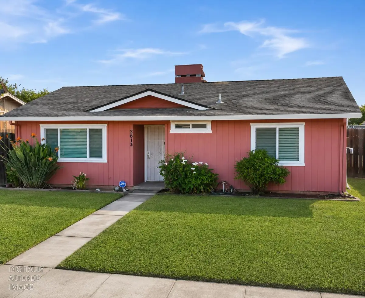 6918 4th Street, Riverbank, CA 95367 - #1