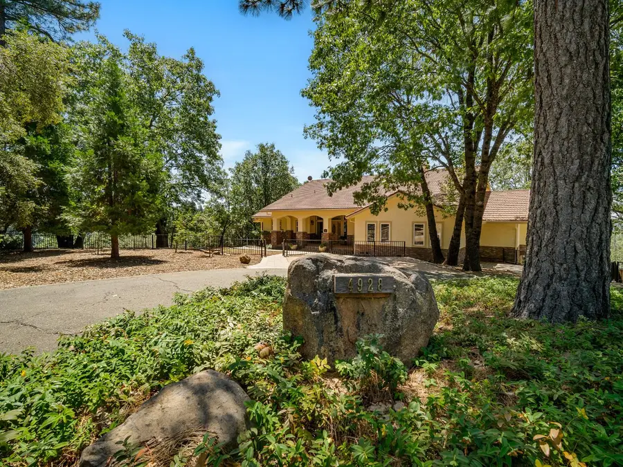 4928 Escondito Court, Camino, CA 95709 - #2