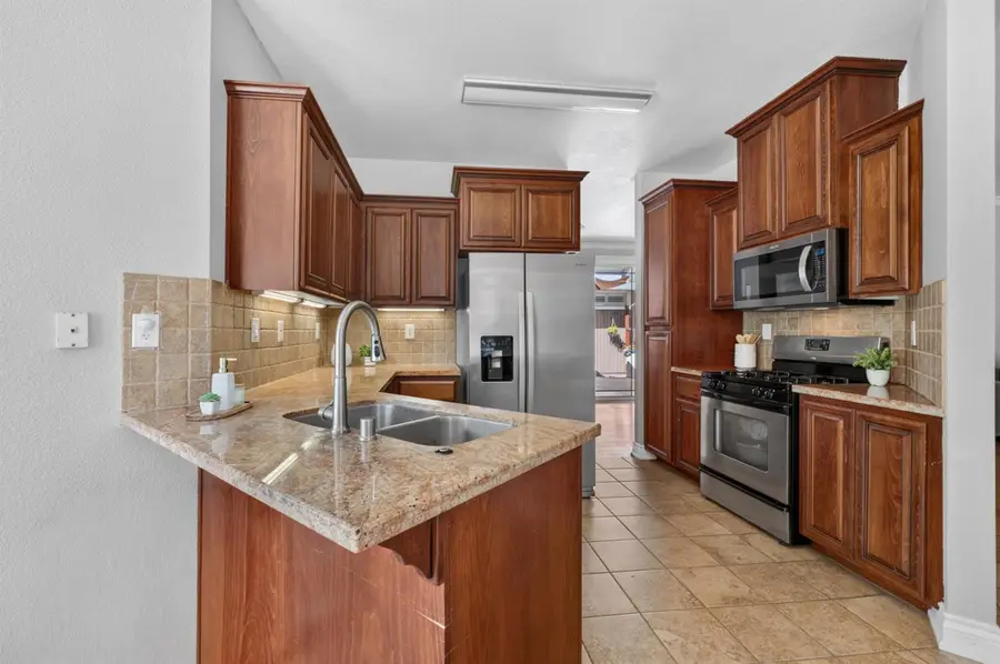 5345 Jade Creek Way, Elk Grove, CA 95758 - #2