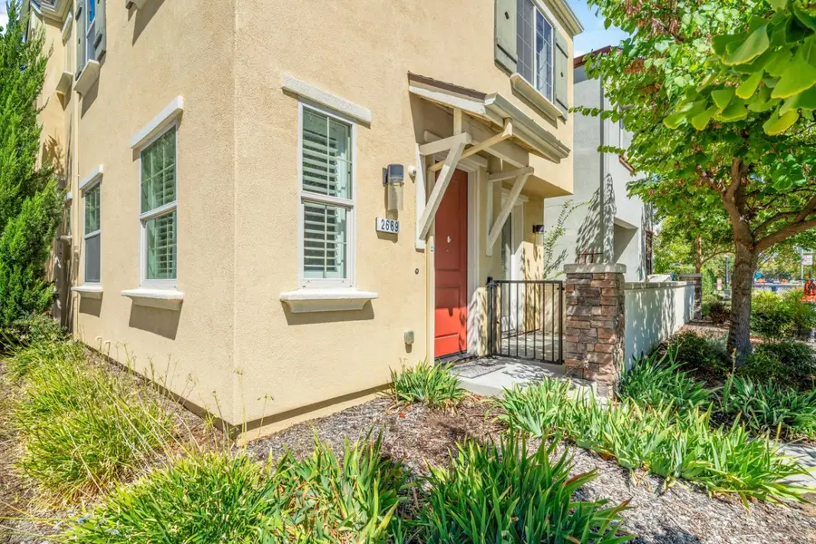 2689 Cleat Lane #38A, Sacramento, CA 95818 - #3