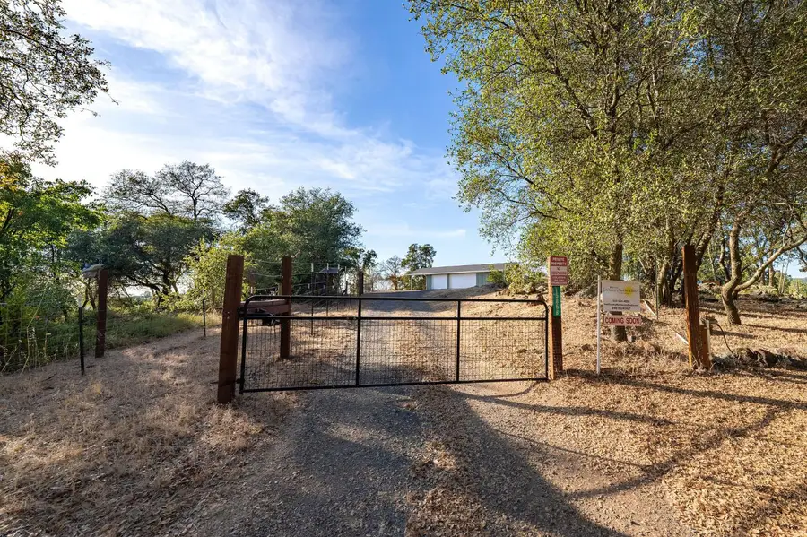 15858 Hovick Stone Way, Rough And Ready, CA 95975 - #2