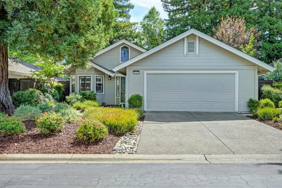 1962 University Park Drive, Sacramento, CA 95825 - #1
