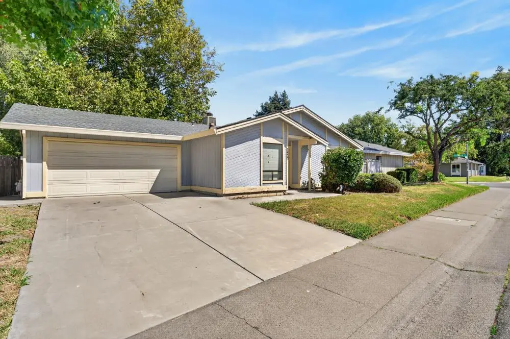 7452 Windbridge Drive, Sacramento, CA 95831 - #1