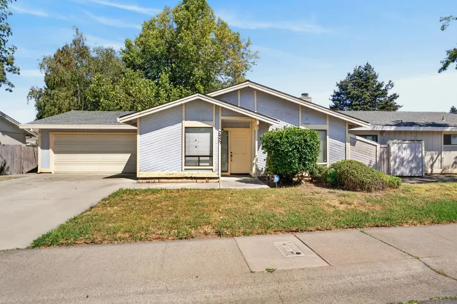 7452 Windbridge Drive, Sacramento, CA 95831 - #2