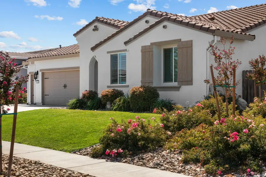 1048 Thunder Ranch Way, Plumas Lake, CA 95961 - #2