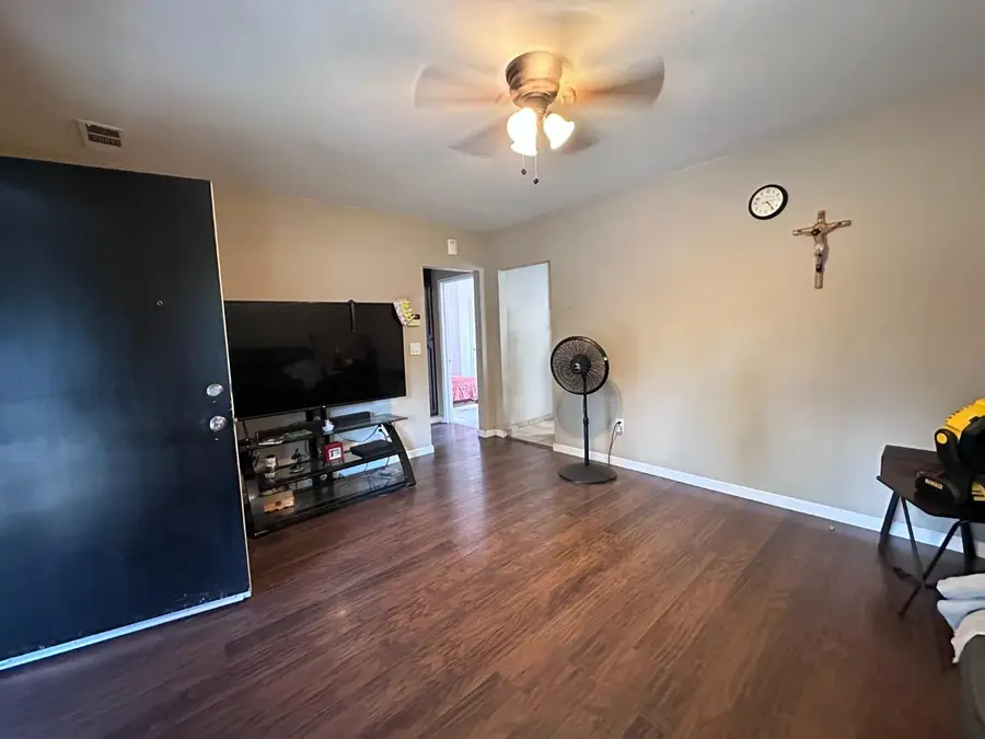 437 Oak Street, Modesto, CA 95351 - #2