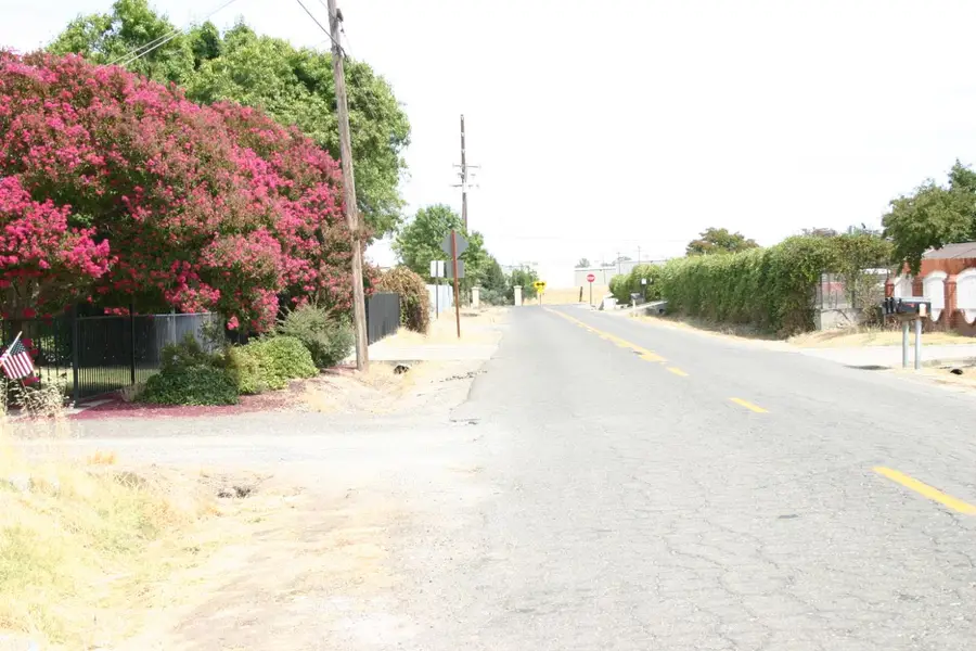 1913 C Street, Rio Linda, CA 95673 - #2