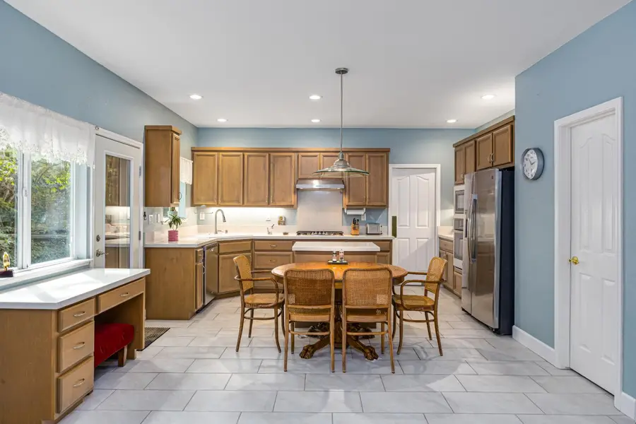 7034 Ara Lane, Carmichael, CA 95608 - #2