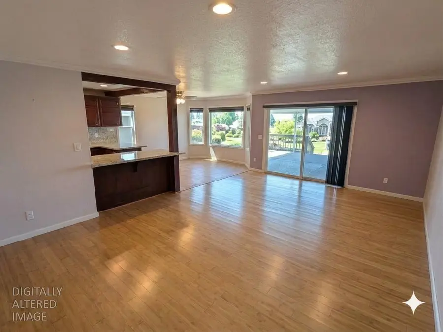 8075 Calle Royale Way, Sacramento, CA 95823 - #2