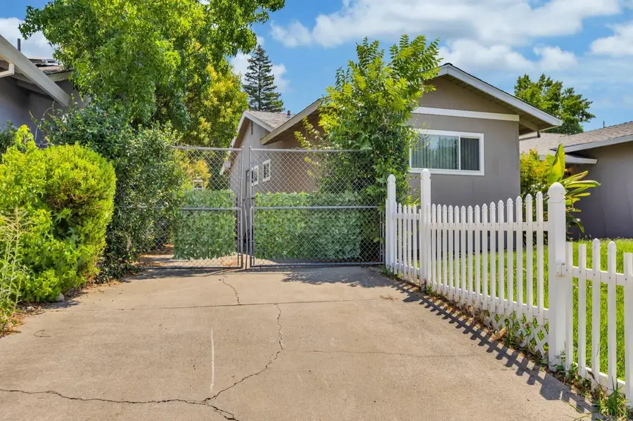 6708 Woodmore Oaks, Orangevale, CA 95662 - #3