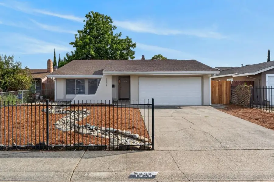 7828 Rockhurst Way, Sacramento, CA 95828 - #2