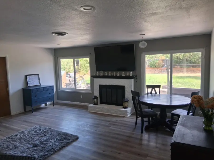 9150 Plaza Park Drive, Elk Grove, CA 95624 - #2