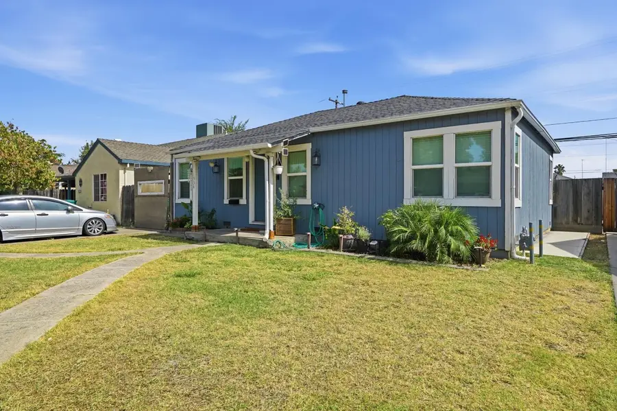 1534 Elmwood Avenue, Stockton, CA 95204 - #3