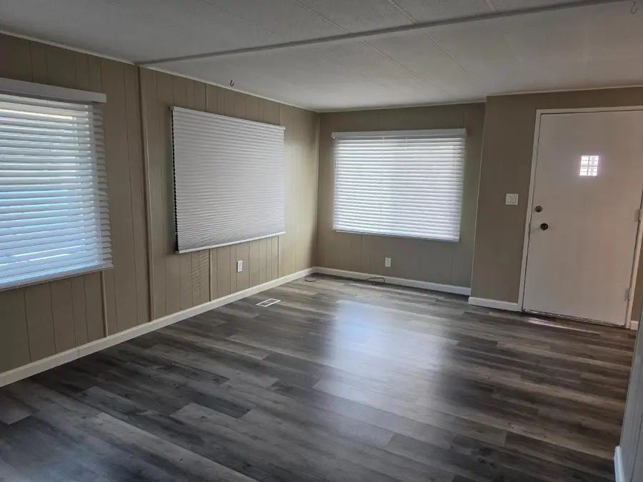 201 Whispering Pines Dr, Rancho Cordova, CA 95670 - #3