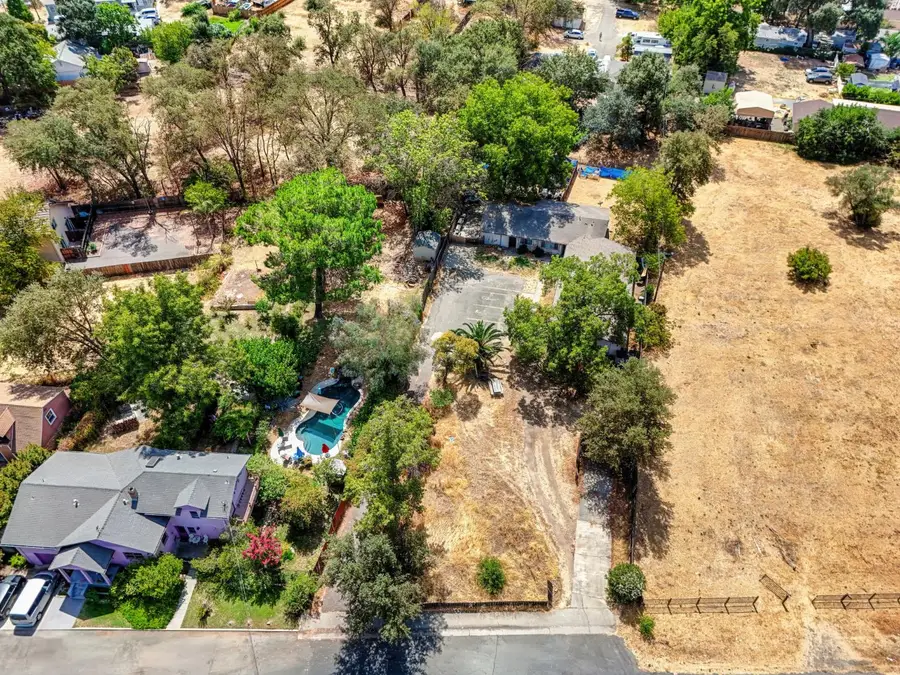 1710 Kenwood Street, Sacramento, CA 95815 - #3