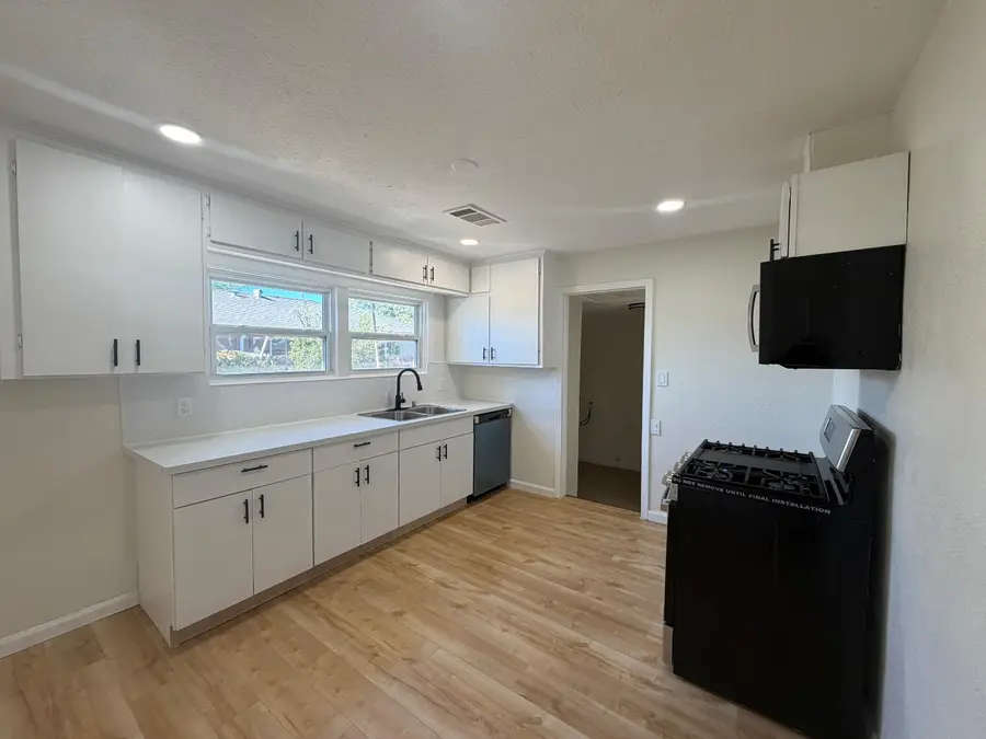 2665 Princeton Street, Sacramento, CA 95815 - #2