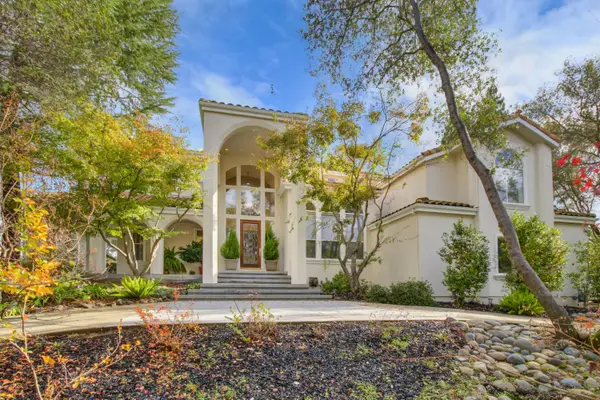 5585 E Saint Francis Circle #E, Loomis, CA 95650