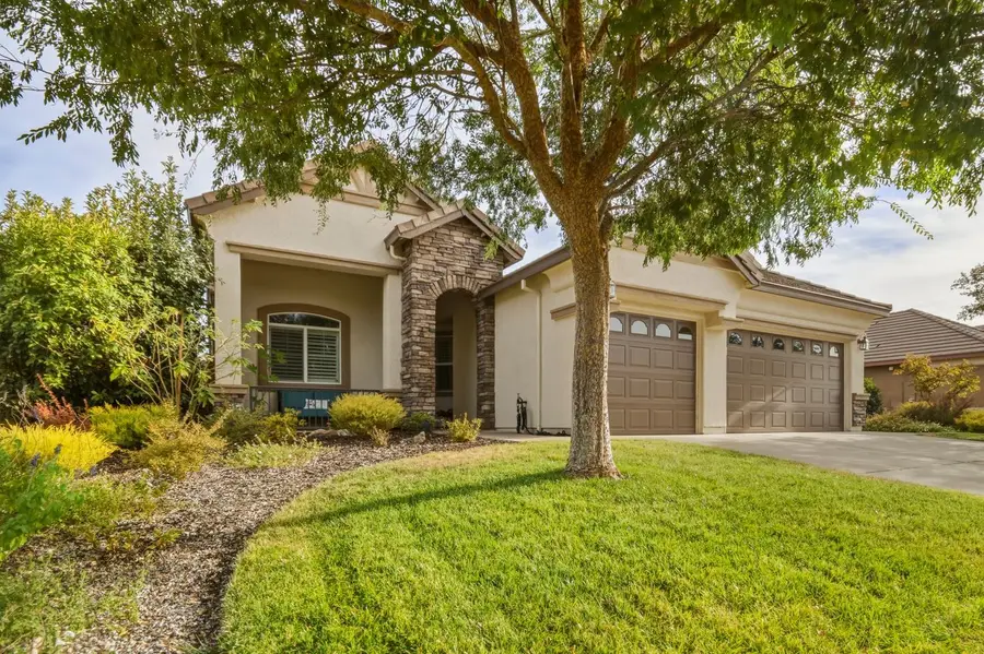 2073 Tracy Court, Folsom, CA 95630 - #2