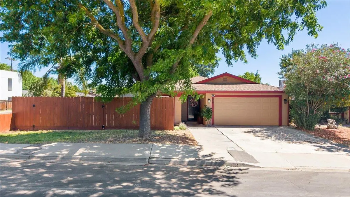 800 W Union Avenue, Modesto, CA 95356 - #1