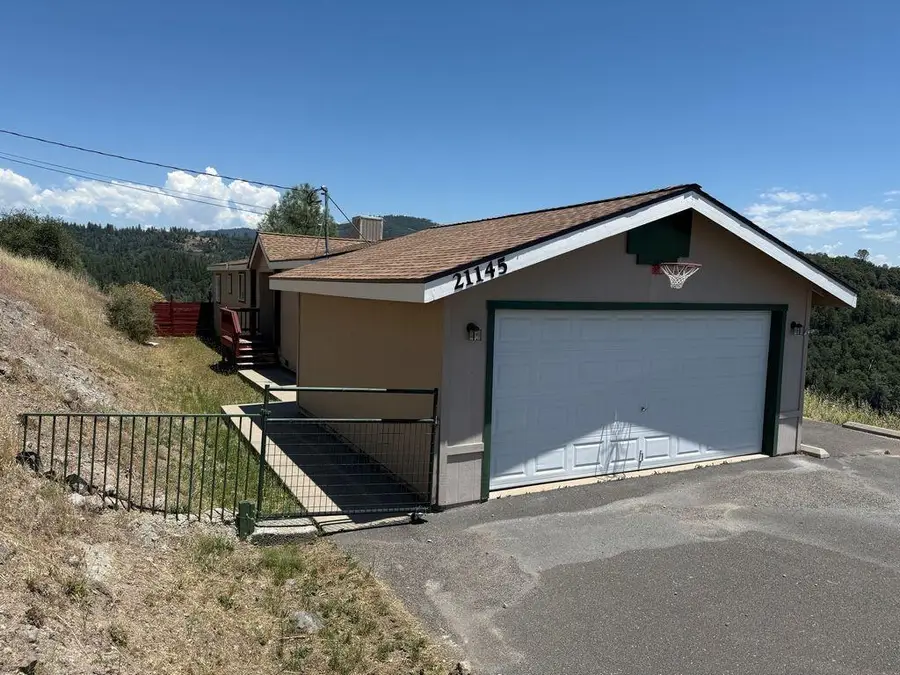 21145 Pokie Drive, Soulsbyville, CA 95372 - #2