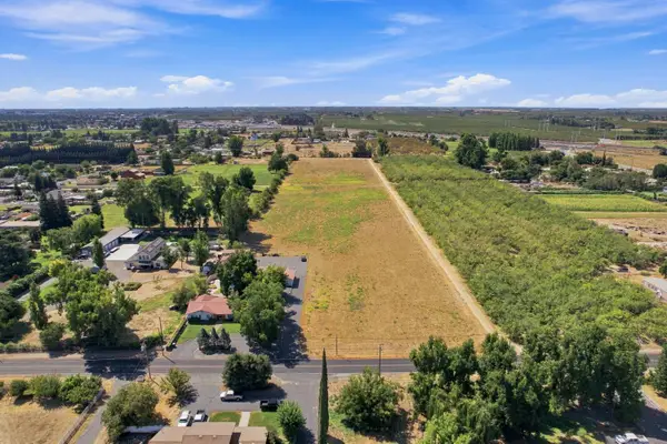 3460 E Service Road, Ceres, CA 95307