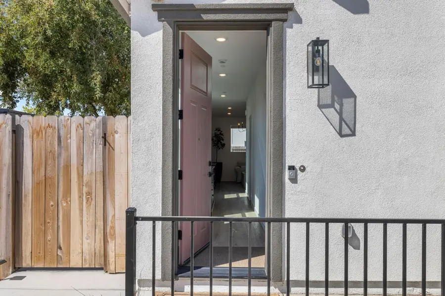 920 Katsura Street, Galt, CA 95632 - #2