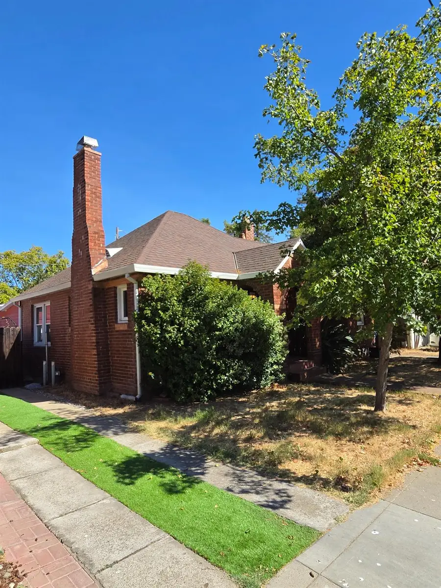 2629 Santa Cruz Way, Sacramento, CA 95817 - #2