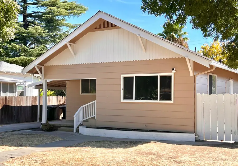 1218 R Street, Newman, CA 95360 - #2