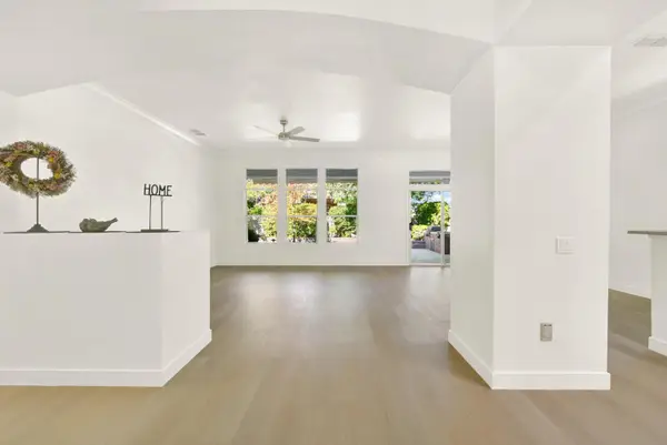 7100 Kingbird Lane, Roseville, CA 95747