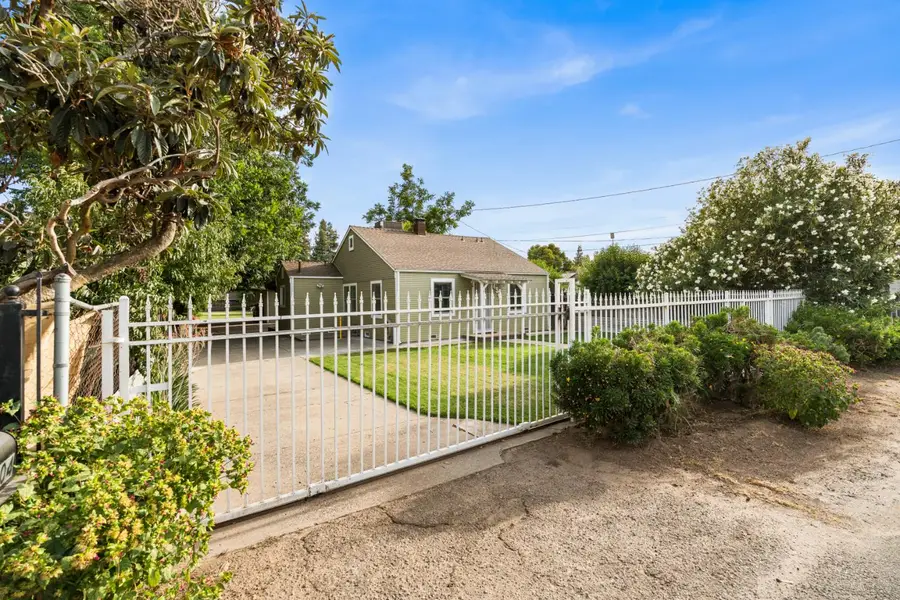 4904 E Harvest Road, Acampo, CA 95220 - #2