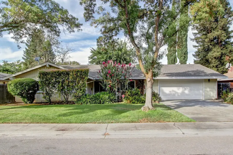 631 Eisenhower Street, Davis, CA 95616 - #2