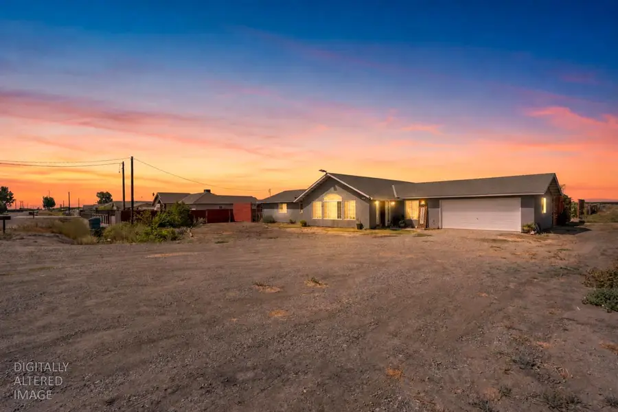 17225 Custer Avenue, Dos Palos, CA 93620 - #2