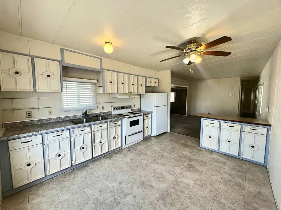 5760 Clearwater, Sacramento, CA 95841 - #3