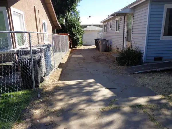 910 Calvados Avenue, Sacramento, CA 95815