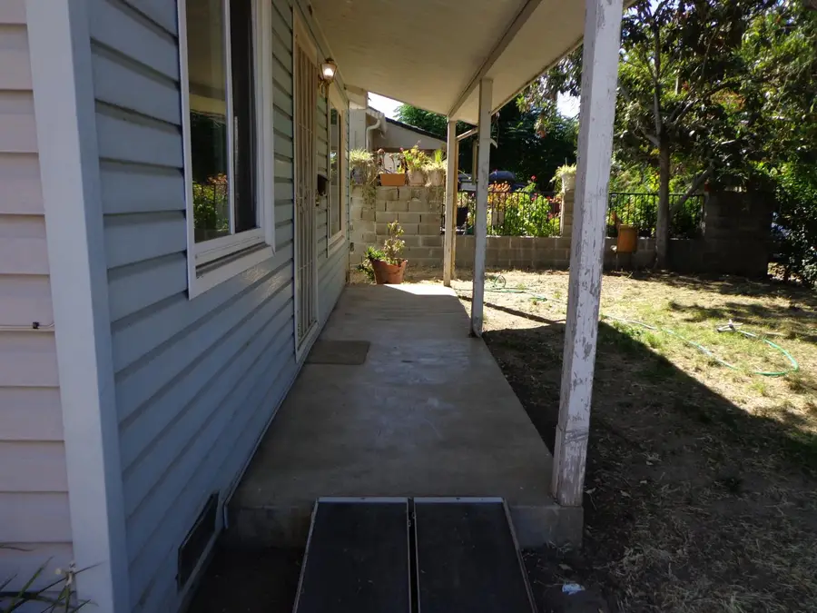 910 Calvados Avenue, Sacramento, CA 95815 - #3