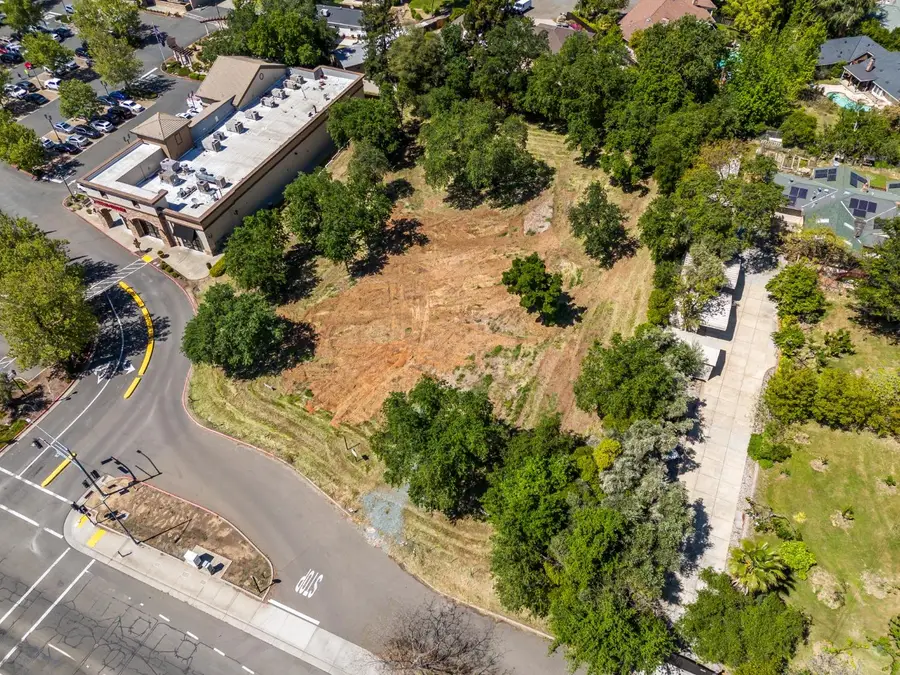8933 Madison Avenue, Fair Oaks, CA 95628 - #3