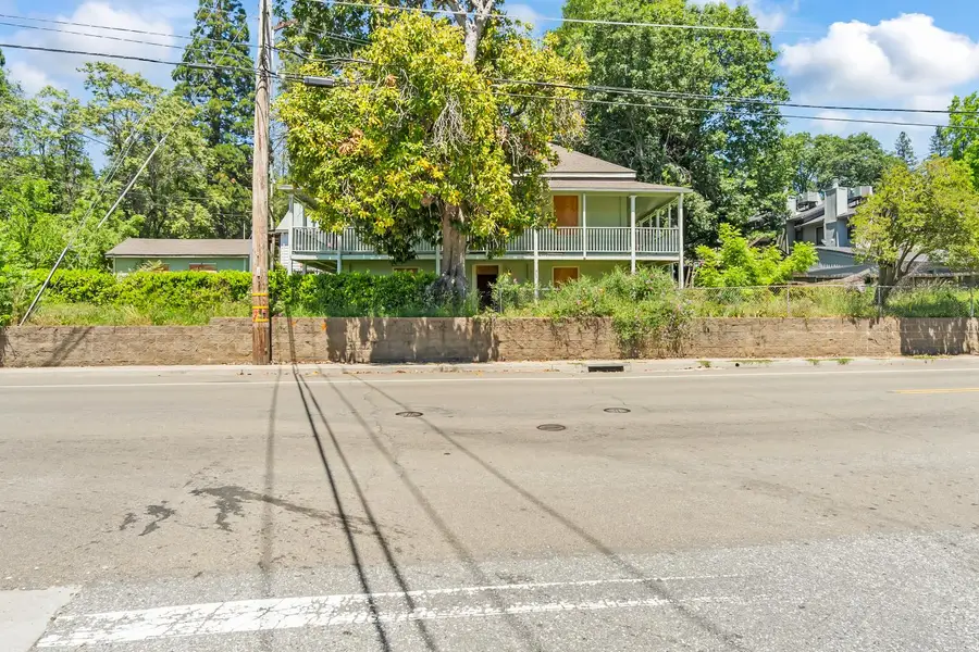 303 Bennett Street, Grass Valley, CA 95945 - #2
