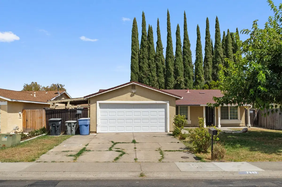 7949 Deer Water Drive, Sacramento, CA 95823 - #1