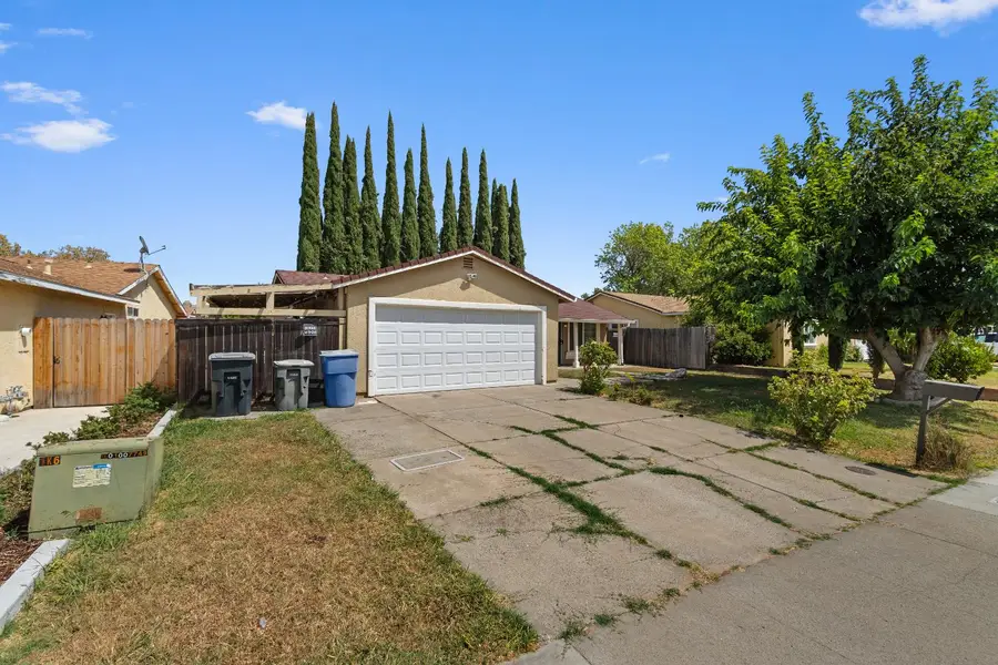 7949 Deer Water Drive, Sacramento, CA 95823 - #2