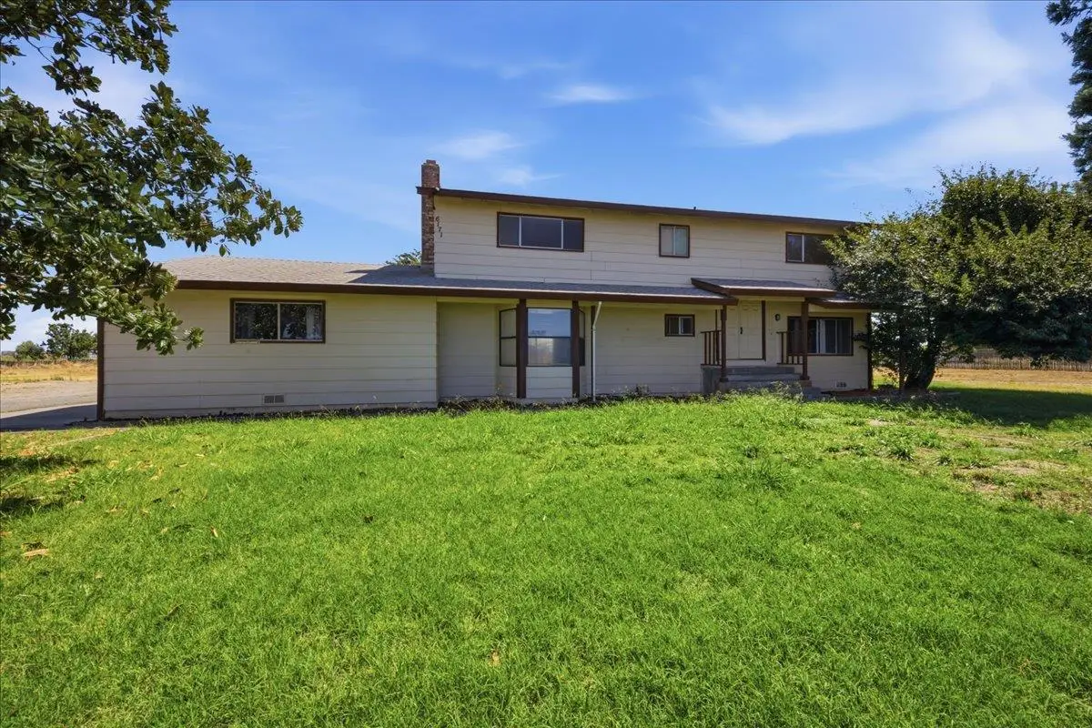 6171 Bradshaw Road, Sacramento, CA 95829 - #1