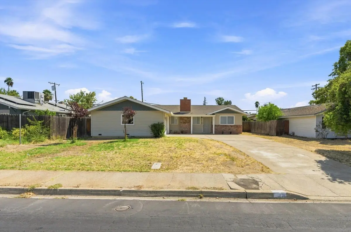 411 Sunrise Avenue, Roseville, CA 95661 - #1