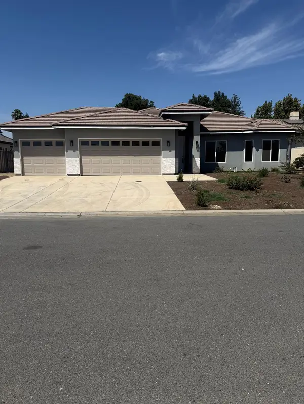 8290 Lake Shore Drive, Chowchilla, CA 93610