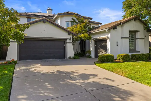 430 Woodhaven Place, West Sacramento, CA 95605