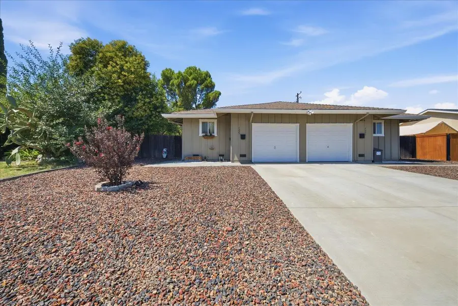 7225 Camel Rock Way, Citrus Heights, CA 95610 - #2
