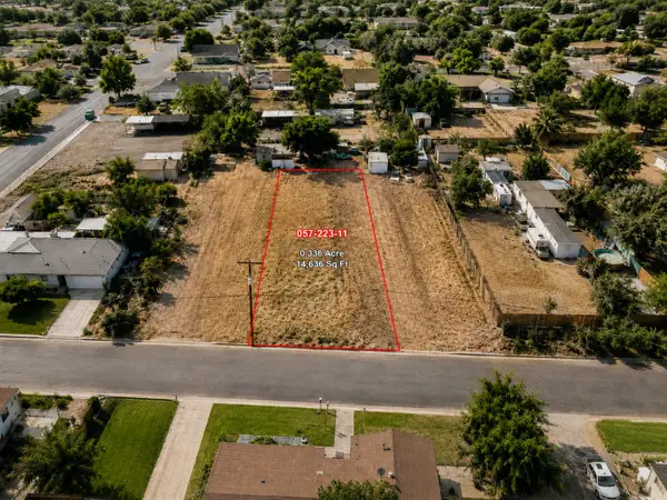 6657 De Woody Avenue, Laton, CA 93242