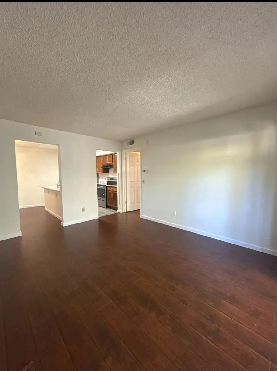 700 Del Verde Circle #5, Sacramento, CA 95833 - #3